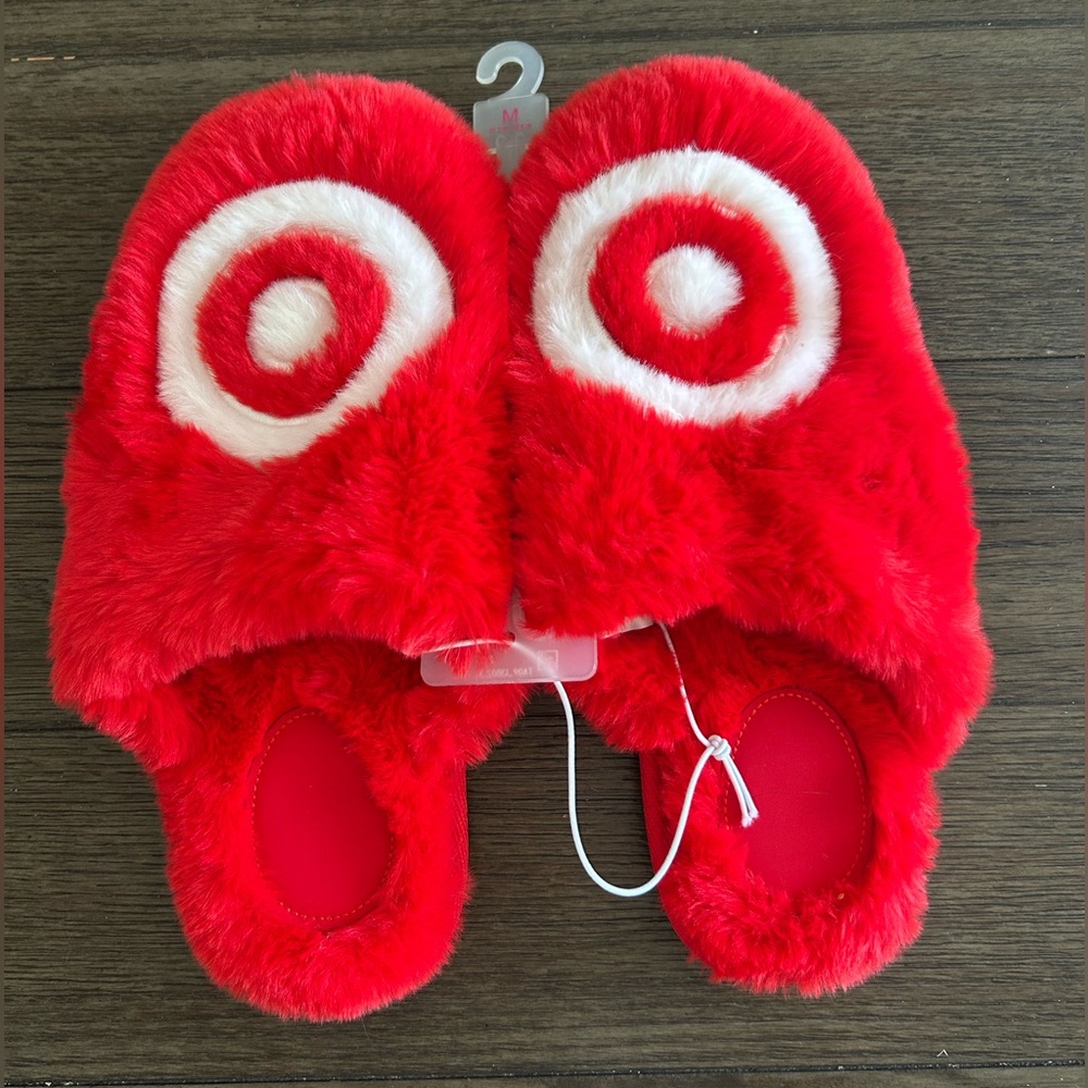 NWT Target Bullseye slippers